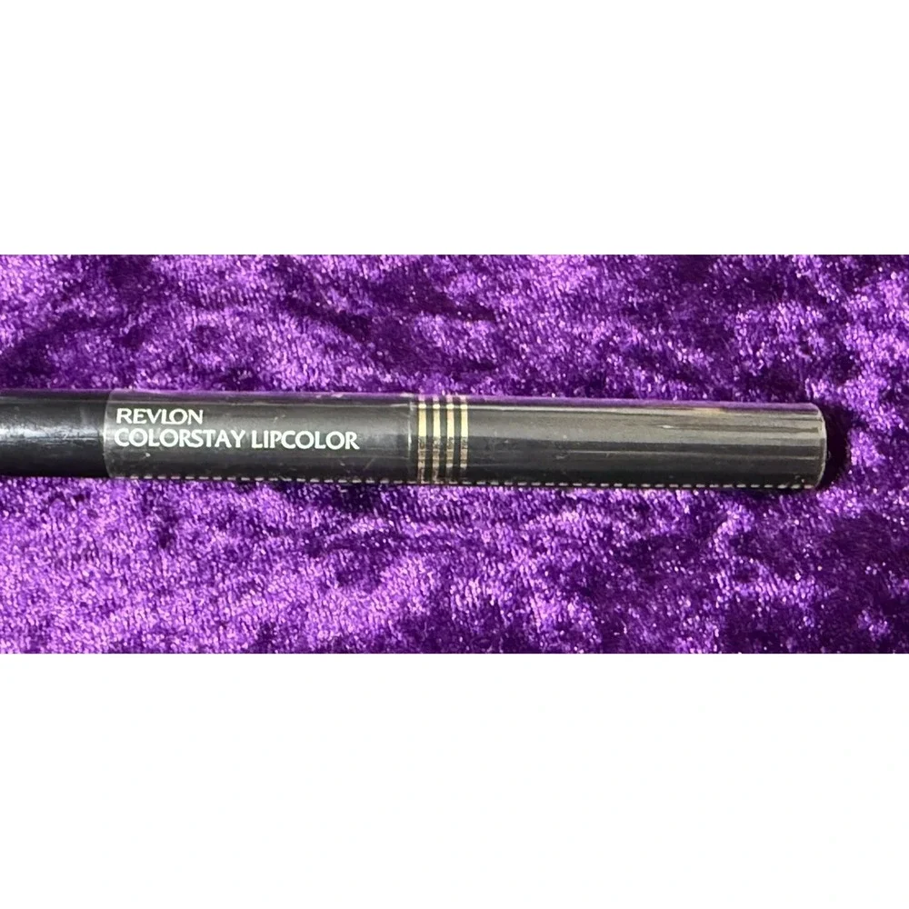 REVLON Colorstay Lipcolor #11 TOAST Sealed RARE Discontinued Vtg Lipstick‎